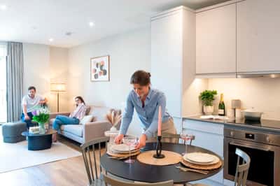 2 bedroom apartment at The Lark - Image 8