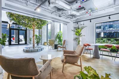 2 bedroom apartment at The Lark - Image 22