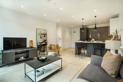 1 bedroom apartment at Cortland Cassiobury - Image 8