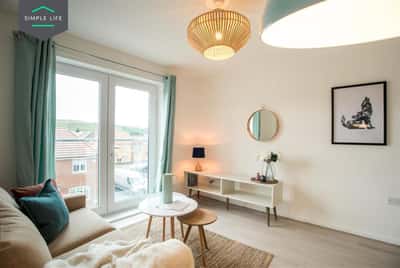 2 bedroom apartment at Canalside - Image 10