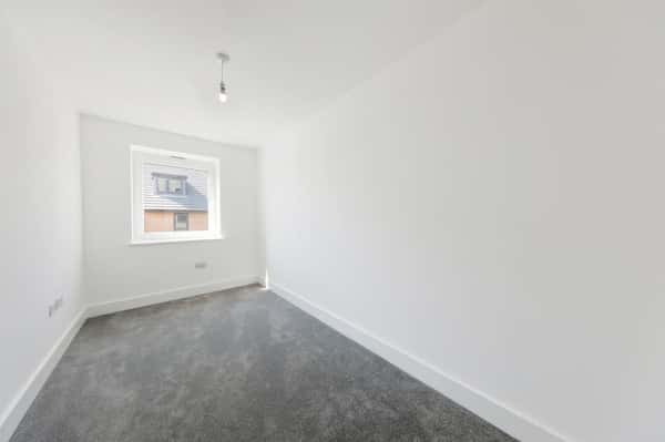 Basalt Court - Image 2