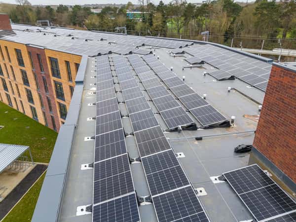 Hunslet House at the Station Quarter - Image 2