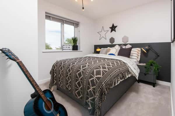 Roundhouse Park - Image 12