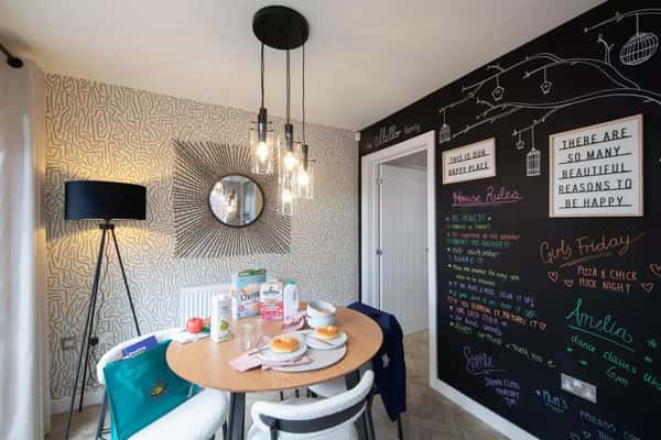 The Acorns - Image 7