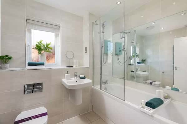 The Green at DH1 - Image 11