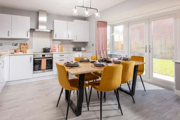 Victoria Place - Image 9