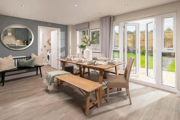 Mortimer Park - Image 15