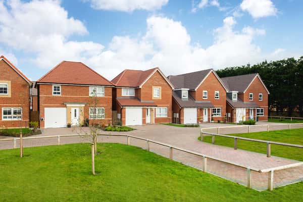 Queens Court - Image 6