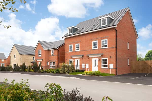 Romans Green - Image 1