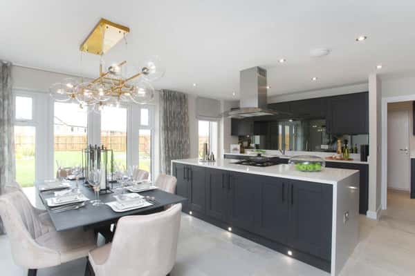 Centurion Chase - Image 8