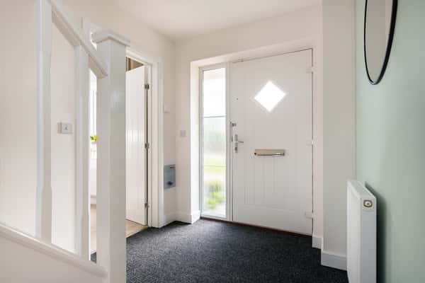 Chestnut Vale - Image 19