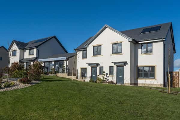 Elfenne Gardens - Image 2