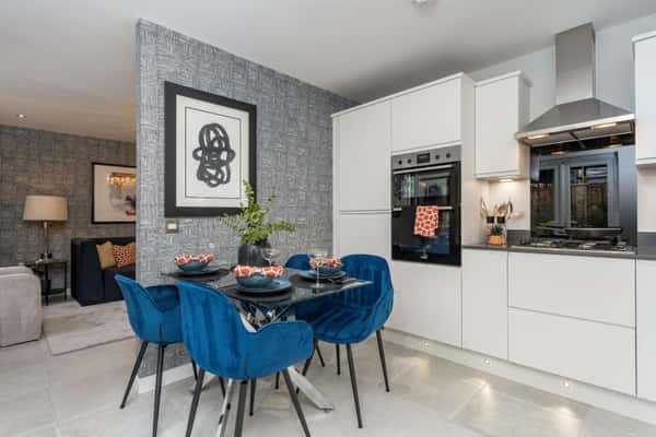 Manor Glen - Image 11