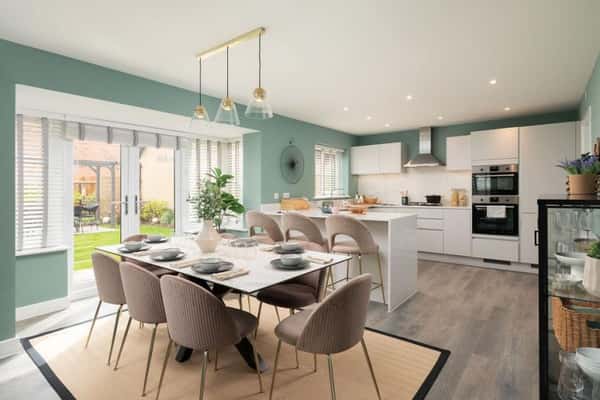 Maple Creek - Image 7