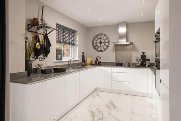 Oakfields Park - Image 8