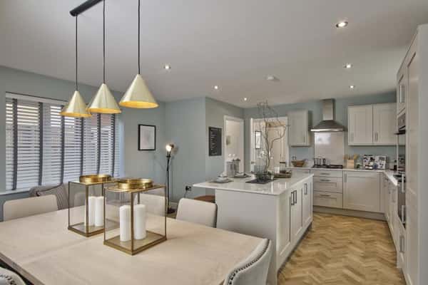 Poppy View - Image 7