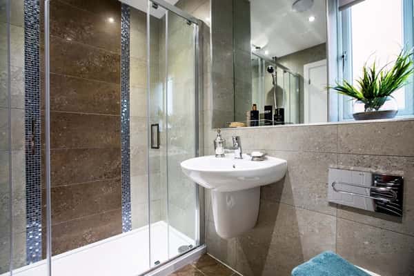 Regency Manor - Image 14