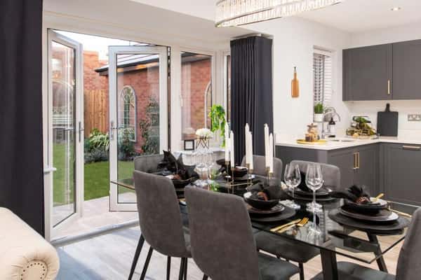 Weaver Green - Image 16