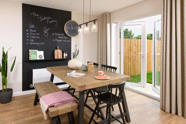 Weavers Fields - Image 18