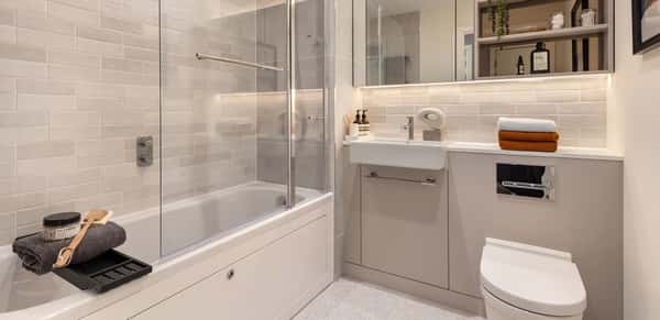 Alexandra Gate - Image 5