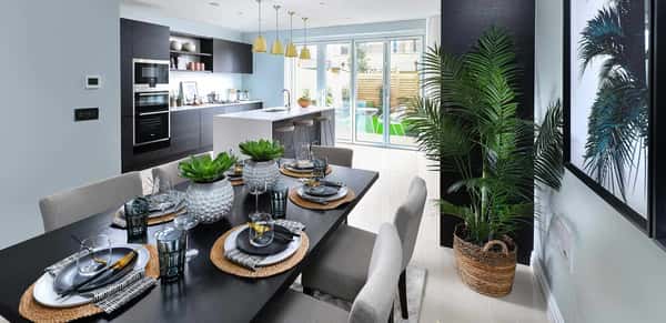 Brewery Gate - Image 8