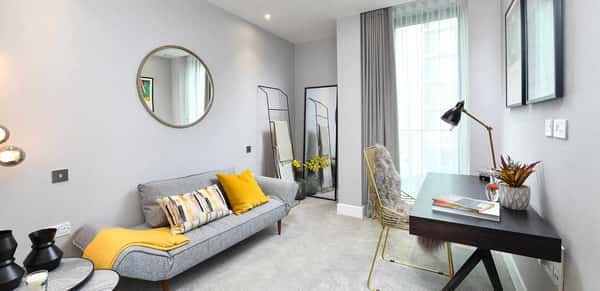 Goodman's Fields - Image 8