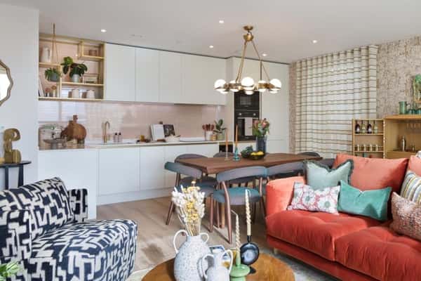 Grand Union - Image 20