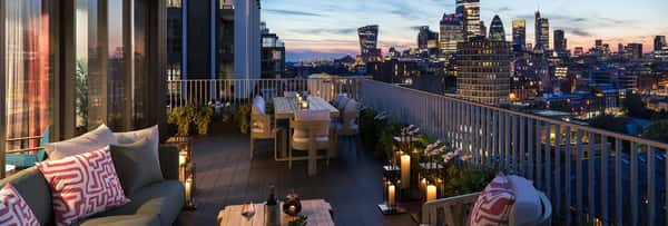 London Dock - Image 1