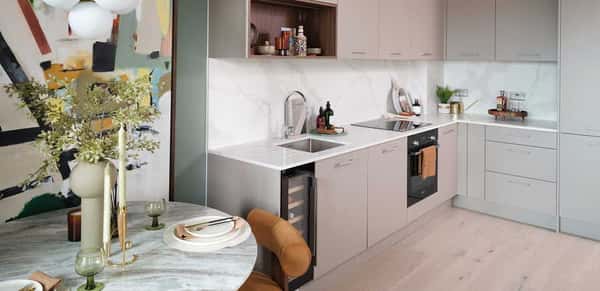 Royal Arsenal Riverside - Image 9