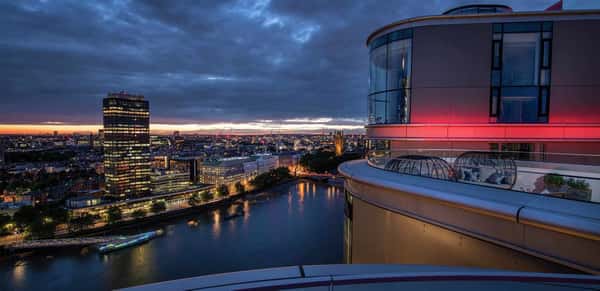 The Corniche - Image 9