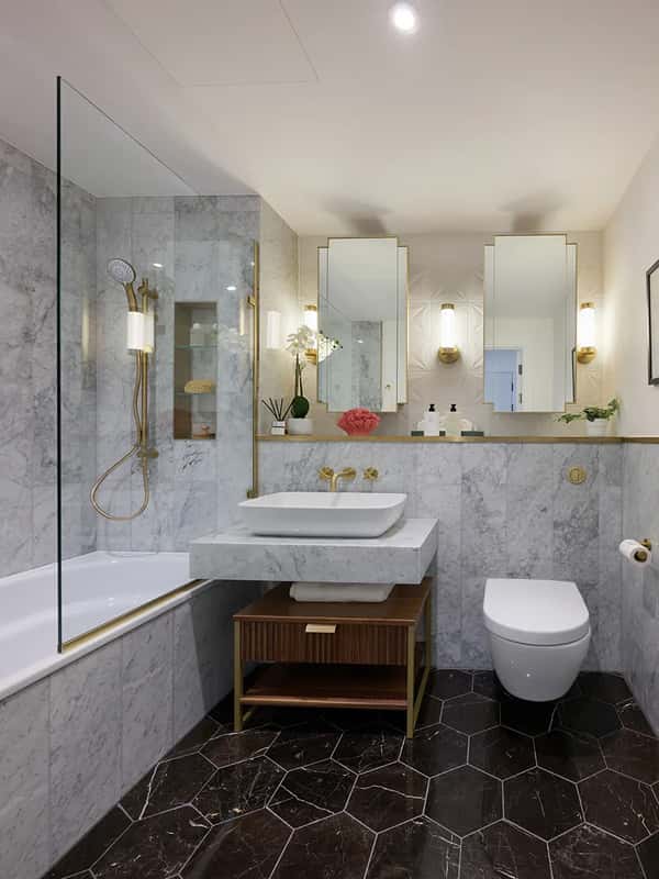 The King's Tower - Image 8