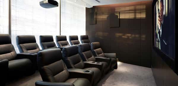 The Tower, One St George Wharf - Image 7