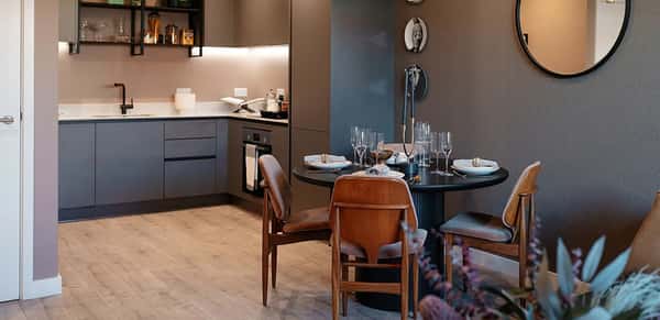 Union Court - Image 2