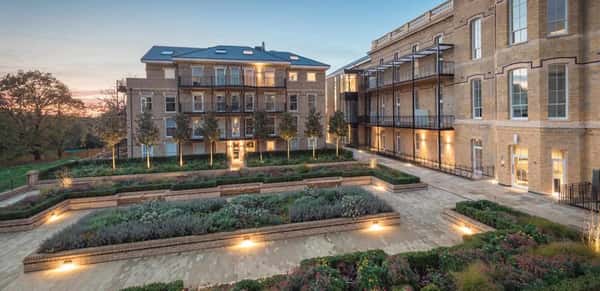 Wimbledon Hill Park - Image 5