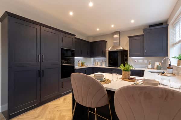 Cromwell Abbey - Image 2