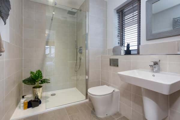 Orchard Park - Image 15