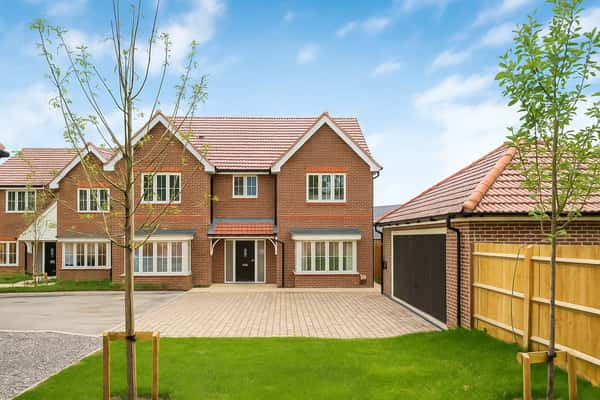 Knights Grove - Image 1