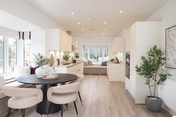 Knightwood Chase - Image 7