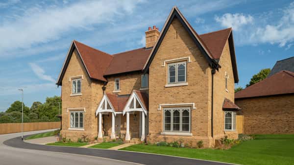 Oakwood Park - Image 3