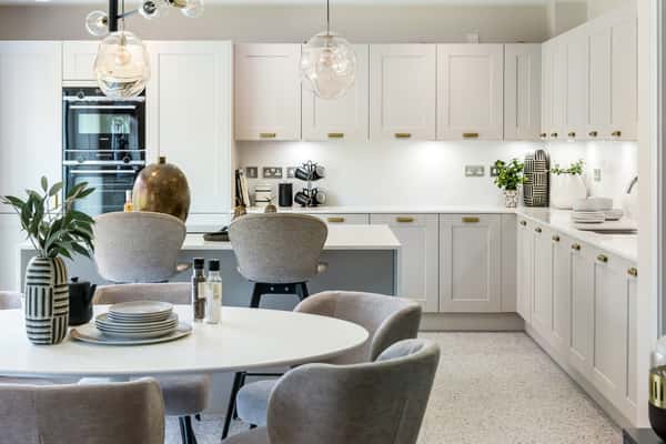 Weaver's Brae, Kirkintilloch, East Dunbartonshire - Image 4