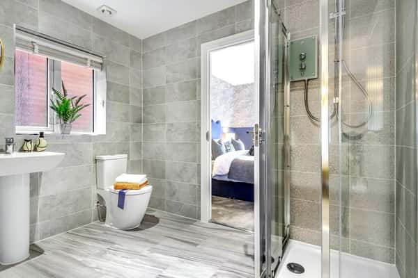 Harland Gardens - Image 13