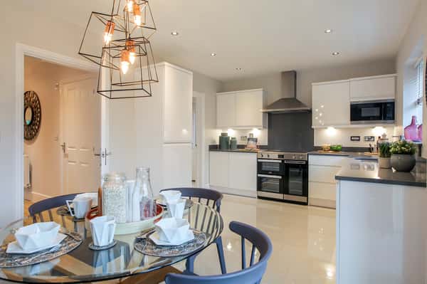 Kenilworth Gate - Image 6