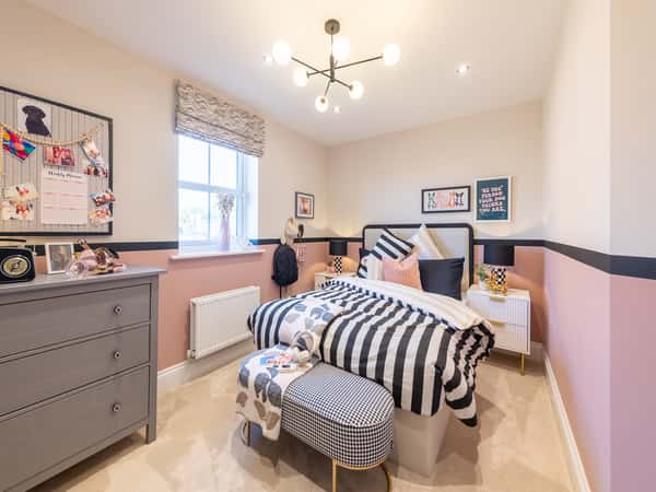 Kingswood - Image 11