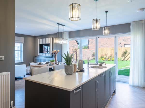 Kingswood - Image 14