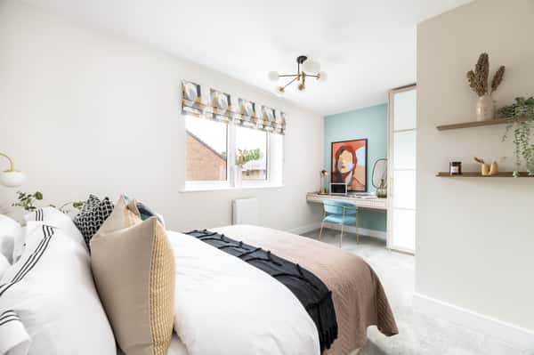 Coopers Hill - Image 3