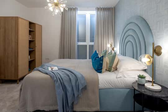 Feature 17 - Image 3