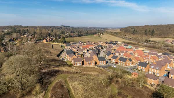 Donnington Heights - Image 8