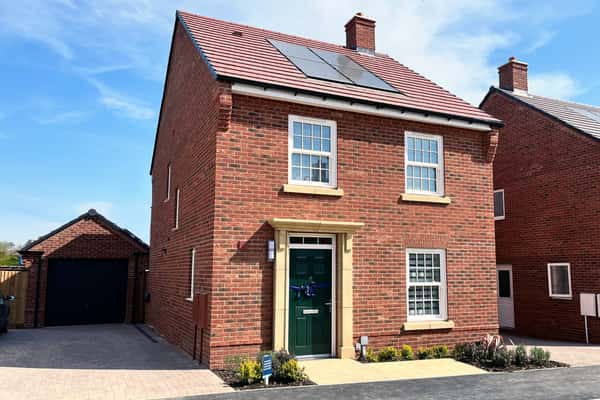 DWH at Great Denham Park - Image 8