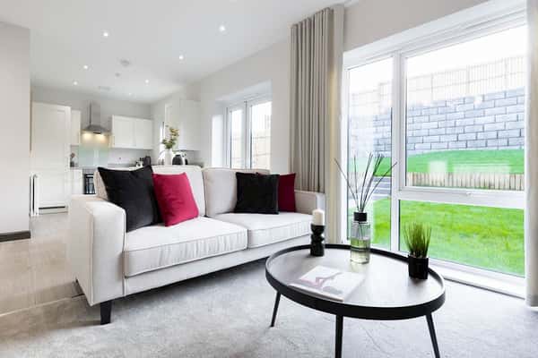 The Woodlands - Image 8