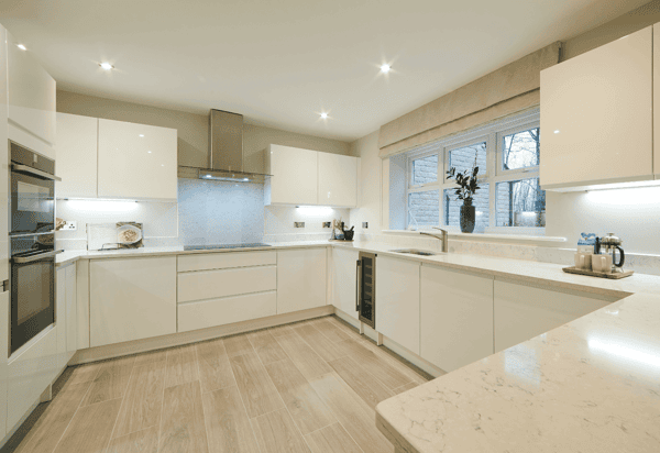 Van Dyk Village - Image 13